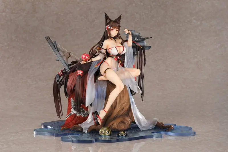 Amagi Wending Waters Serene Lotus Ver. PVC Statue 1/7 25 cm Azur Lane