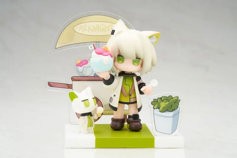 Arknights PVC Statue Dessert Time Series Q-figure Kal'tsit 11 cm