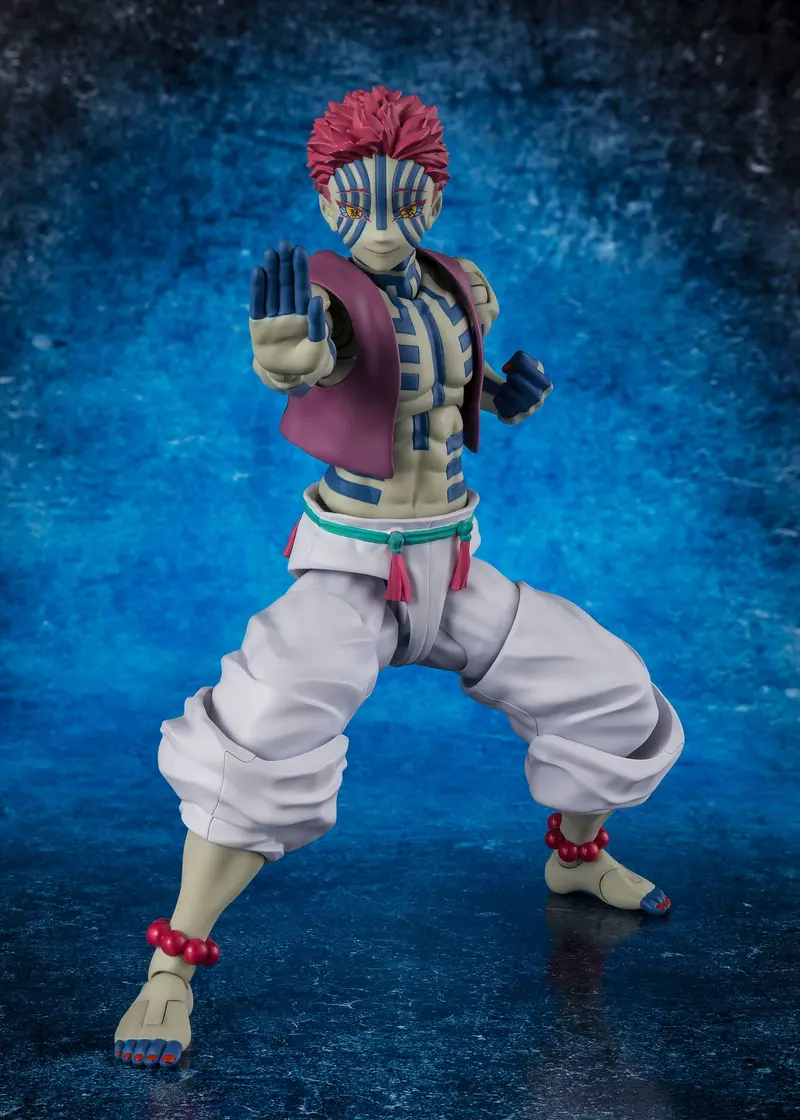 Demon Slayer - Akaza - S.H. Figuarts Figur (Bandai)