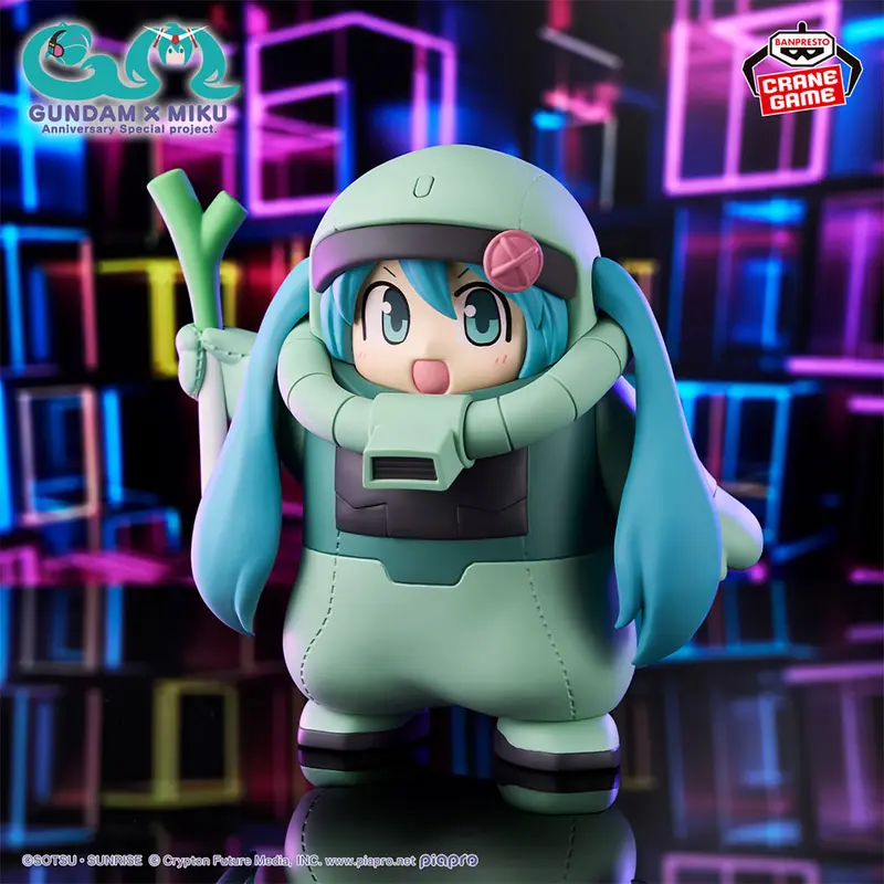 Gundam 45th Anniversary x Hatsune Miku Figur - Zakugurumi Version - Banpresto