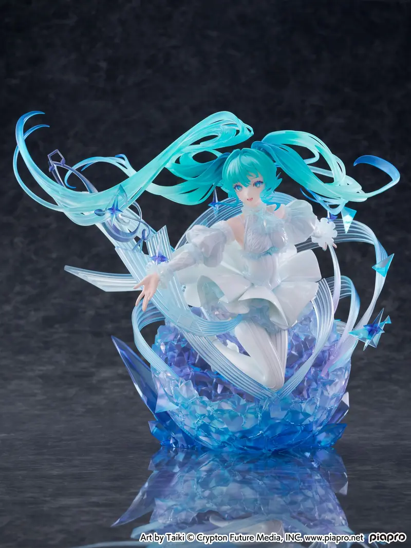 Hatsune Miku - Crystal Dress - Figur 1/7 (CyberZ)