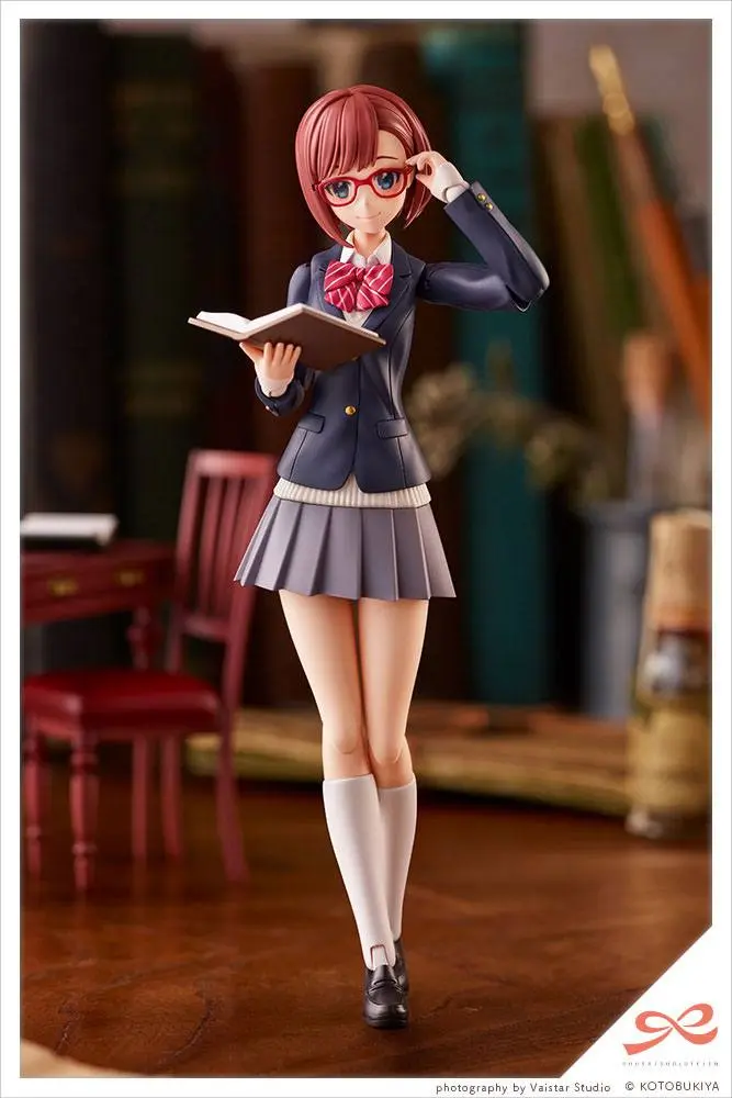 Koyomi Takanashi Ryobu High School Winter Clothes Plastic Model Kit 1/10 15 cm Sousai Shojo Teien