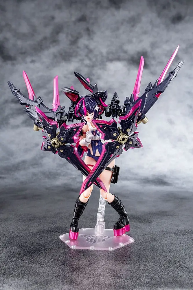 Megami Device Plastic Model Kit 1/1 Desire Maiden Raider 18 cm