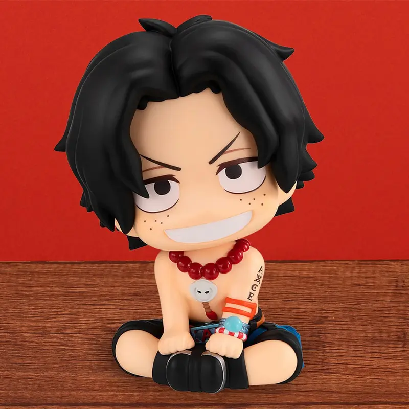 Portgas D. Ace Look Up PVC Statue 11 cm One Piece