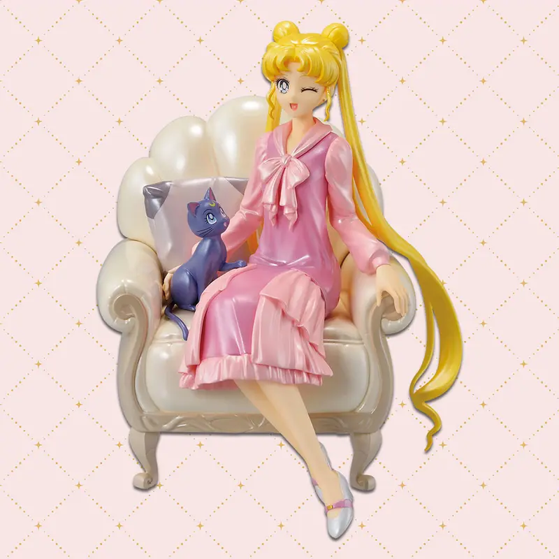 Sailor Moon Cosmos Antique Style Ichiban Kuji Last-Prize PVC Statue Usagi & Luna