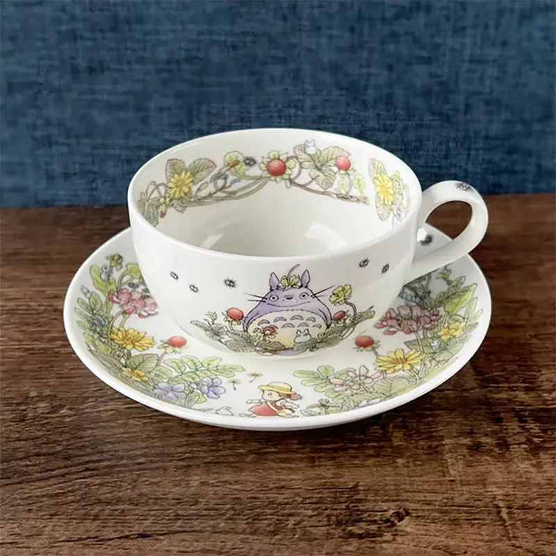 Totoro Erdbeere Tasse mit Untertasse, Mein Nachbar Totoro, Porzellan - Noritake