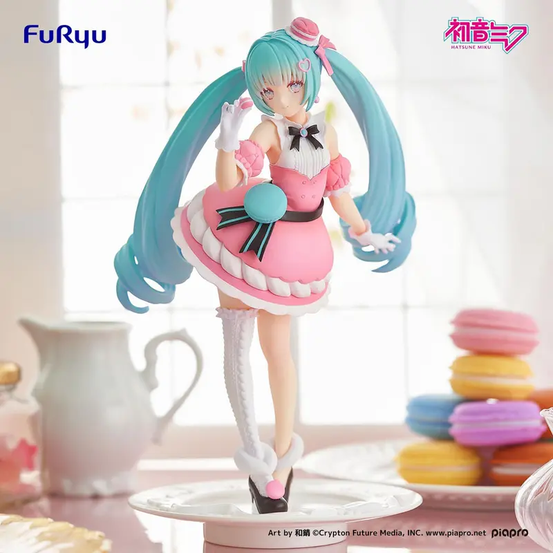 Vocaloid Sweet Sweets PVC Statue Hatsune Miku Macaron Ver.